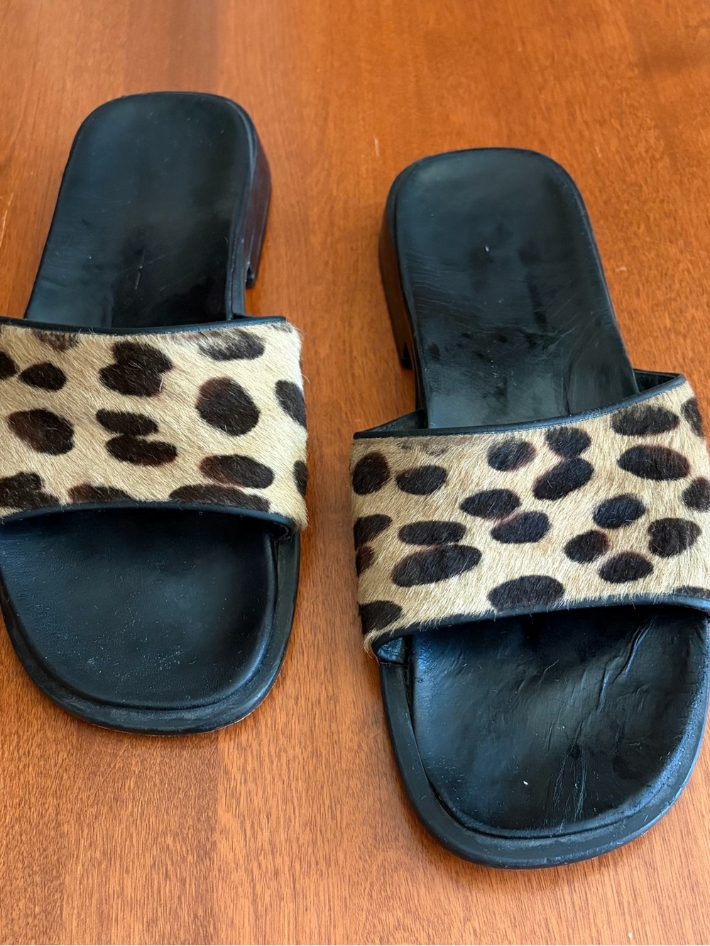 Via Spiga Leopard Haircalf Slide Sandals - Black & Tan
